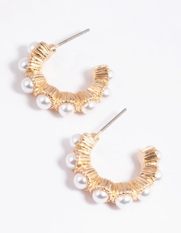 Minimalist ladies earrings for daily wear-Gold Pearl Drop Earrings