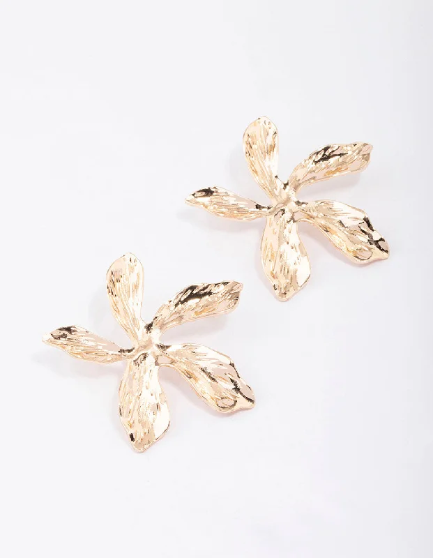 Small ladies earrings for casual wear-Gold Large Flower Stud Earrings