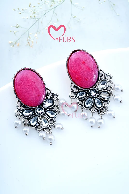 Chic and trendy ladies earrings-Classic Oxidized Oval Flower Pearl Drop Earrings