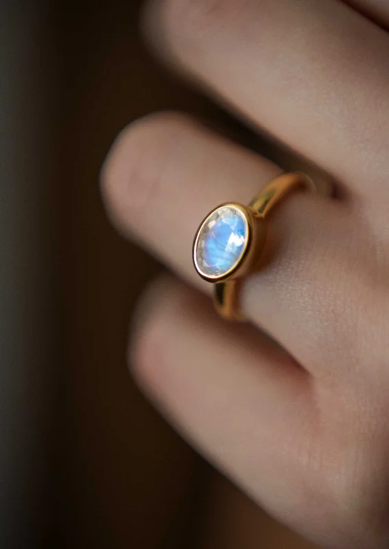 Vintage ladies rings with gemstones-Moonstone Ring - Marigold