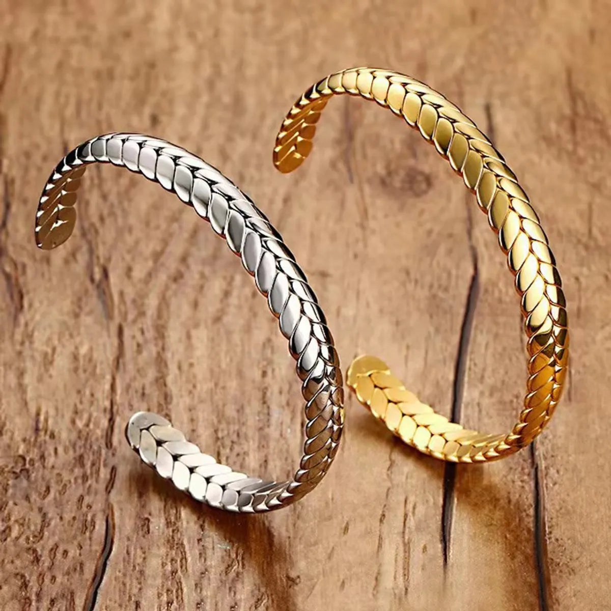 Custom design bracelets for ladies-Wholesale Simple Style Solid Color Stainless Steel Plating Gold Plated Bangle