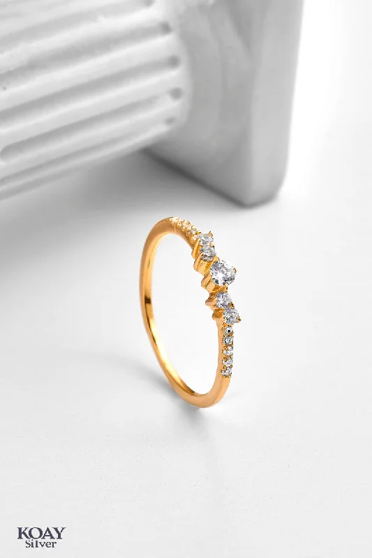 Mixed metal ladies rings-Zircon Ring (052-GP)