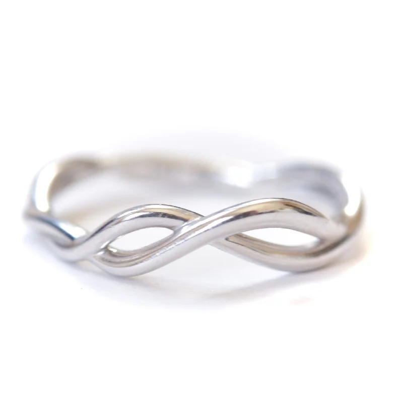 Yellow gold ladies rings for special occasions-Organic twist band in silver