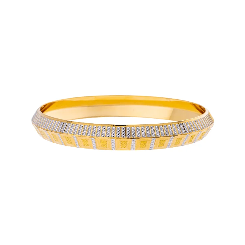 Fashionable gold bangles for casual wear-22K Yellow & White Gold Kada Bangle in Size 2.8 (29.5gm)