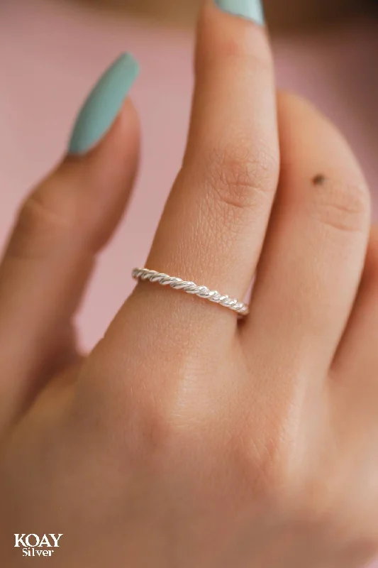 Classic silver ladies rings-Tiny Braided Ring