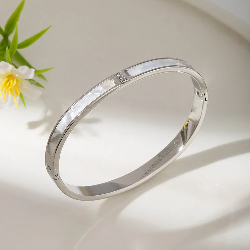 White Shell Bracelet [Silver]-Titanium Steel