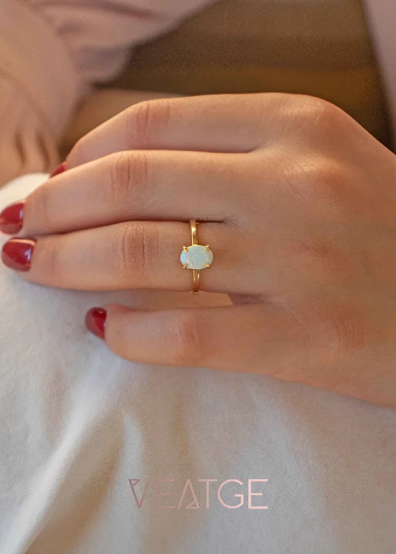 Affordable ladies rings online-Opal Ring - Signature Oval