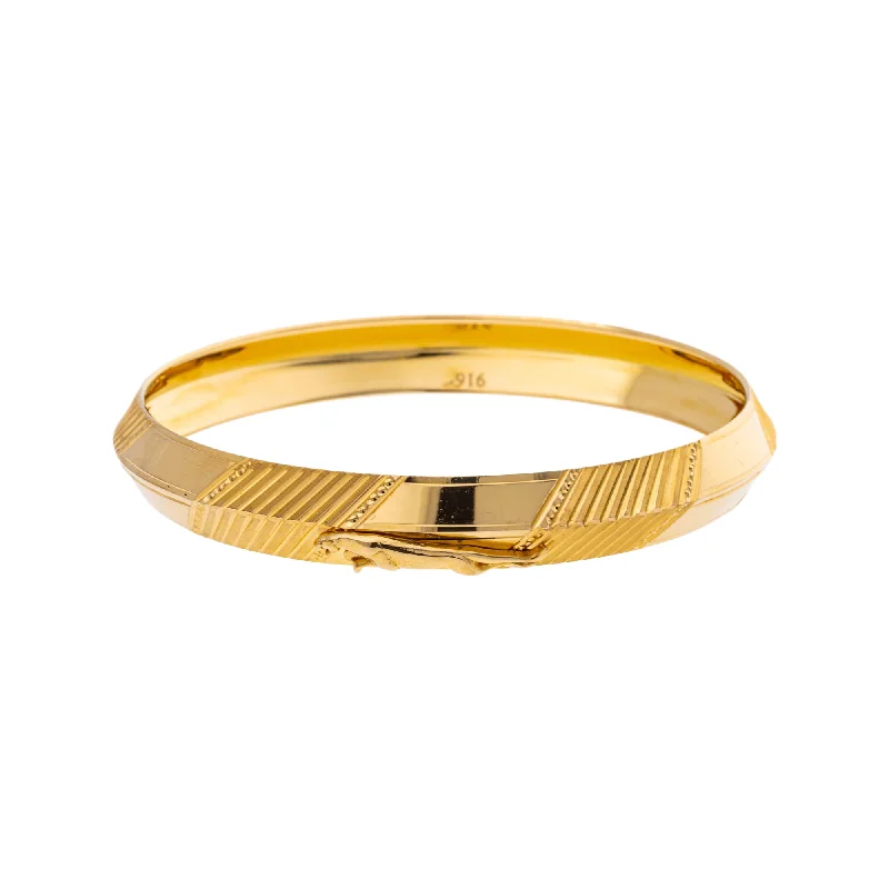 Simple ladies bracelets for casual wear-22K Yellow Gold Kada Bangle in Size 2.8 (38.7gm)