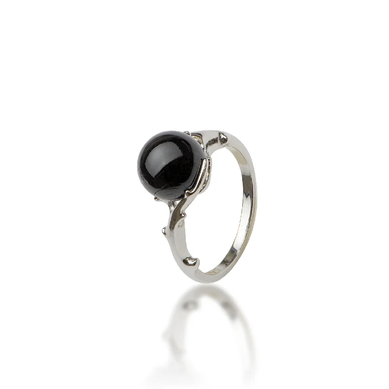 Two-tone gold ladies rings-Heritage Black Coral Ring in White Gold