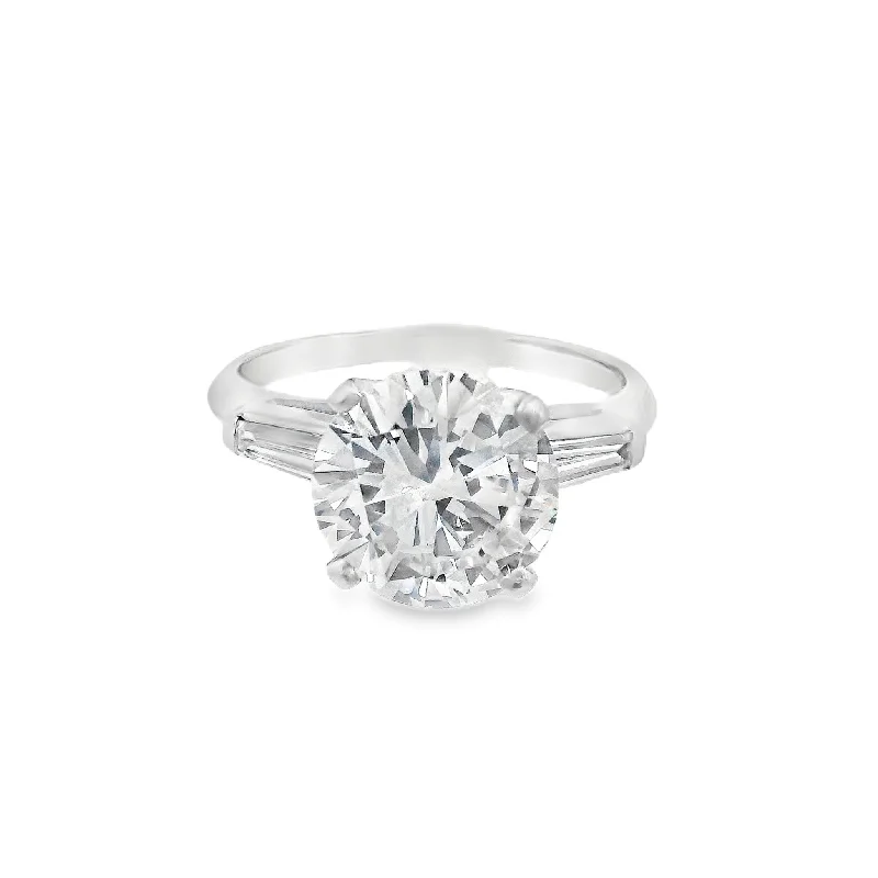 Engagement rings with double band design-Platinum Round Diamond 2.48Ct Solitaire Engagement Ring