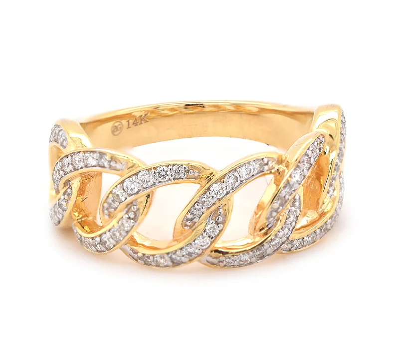 Engagement rings with classic diamond styles-14 Karat Yellow Gold Diamond Circle Link Band